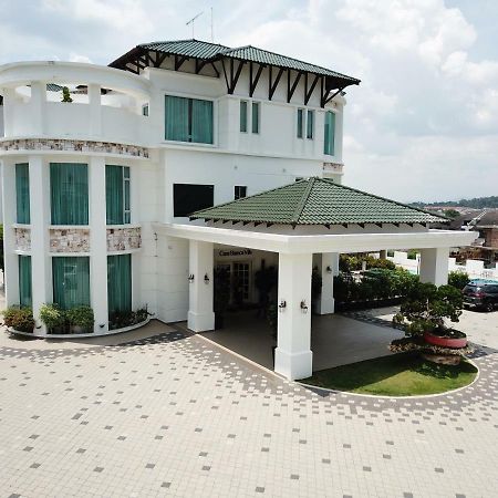 Hotel Casa Bianca Kluang Exterior foto