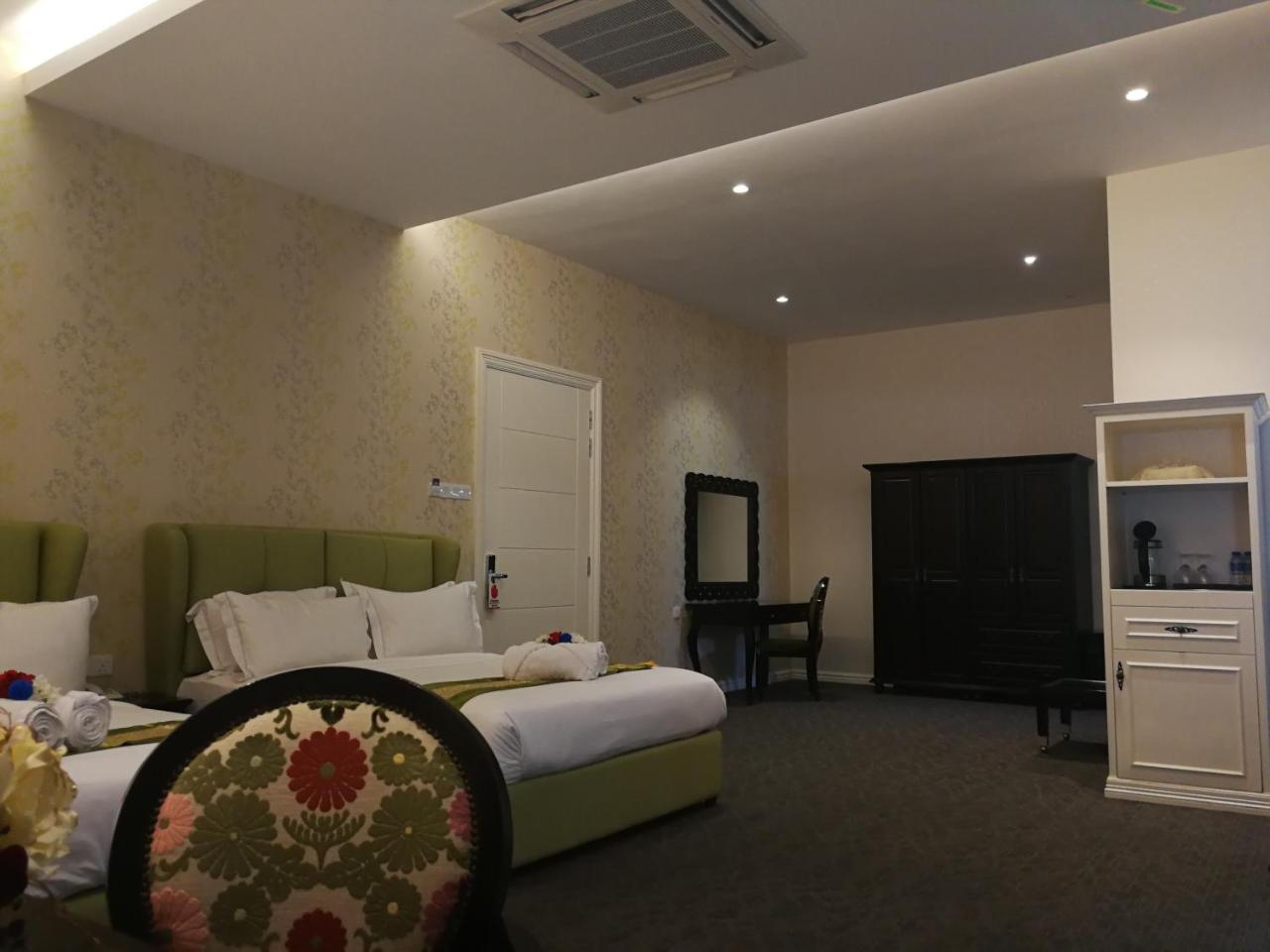 Hotel Casa Bianca Kluang Exterior foto